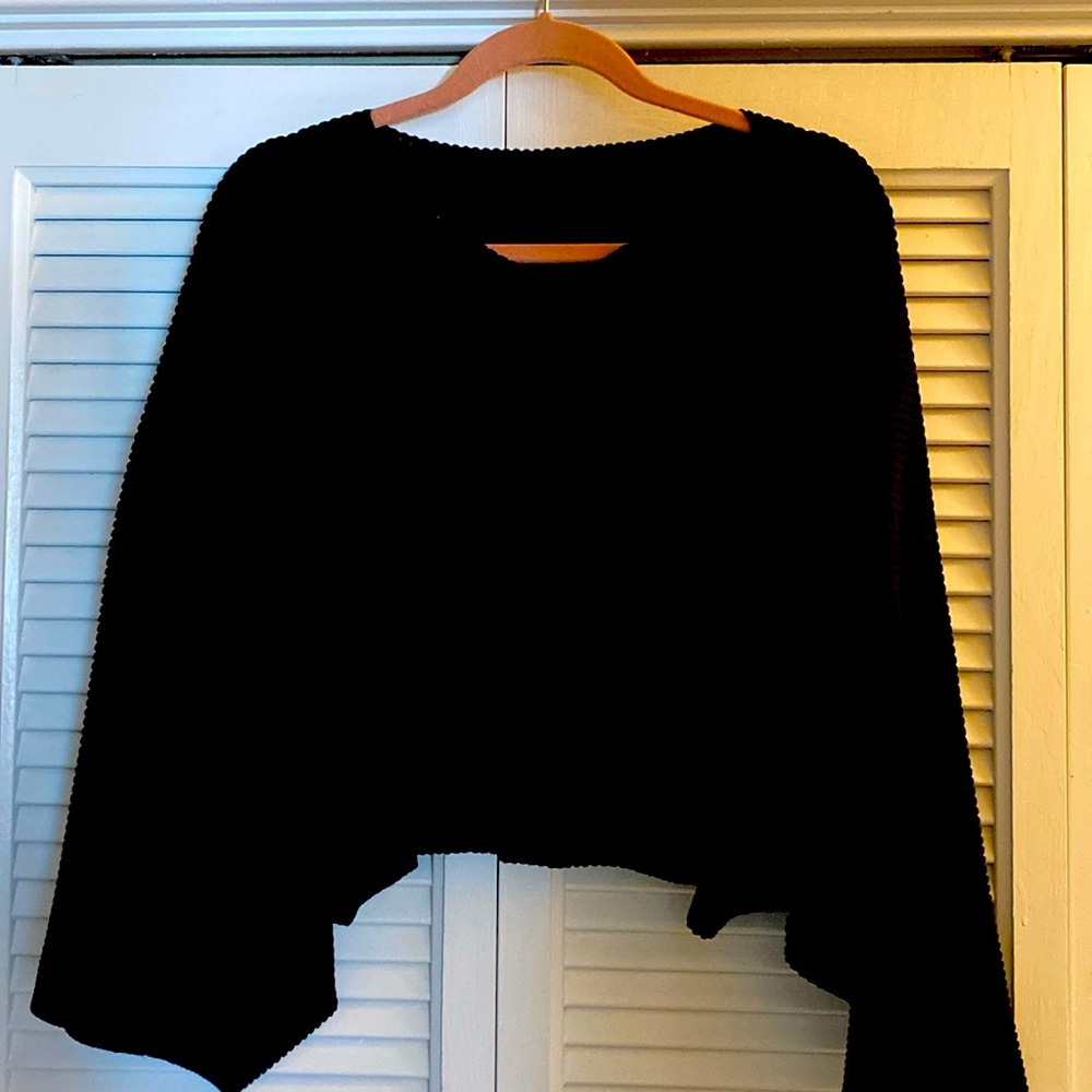 WynneLayers Popover Sweater
